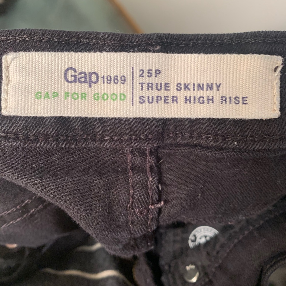 Jeans - Picture 3 of 3